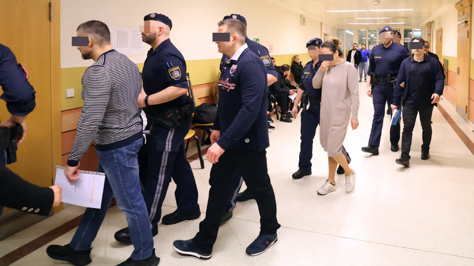 Am Dienstag wurden die Mitglieder der Fensterbohrer-Bande in Wien – nicht rechtskräftig – zuHaftstrafen verurteilt.