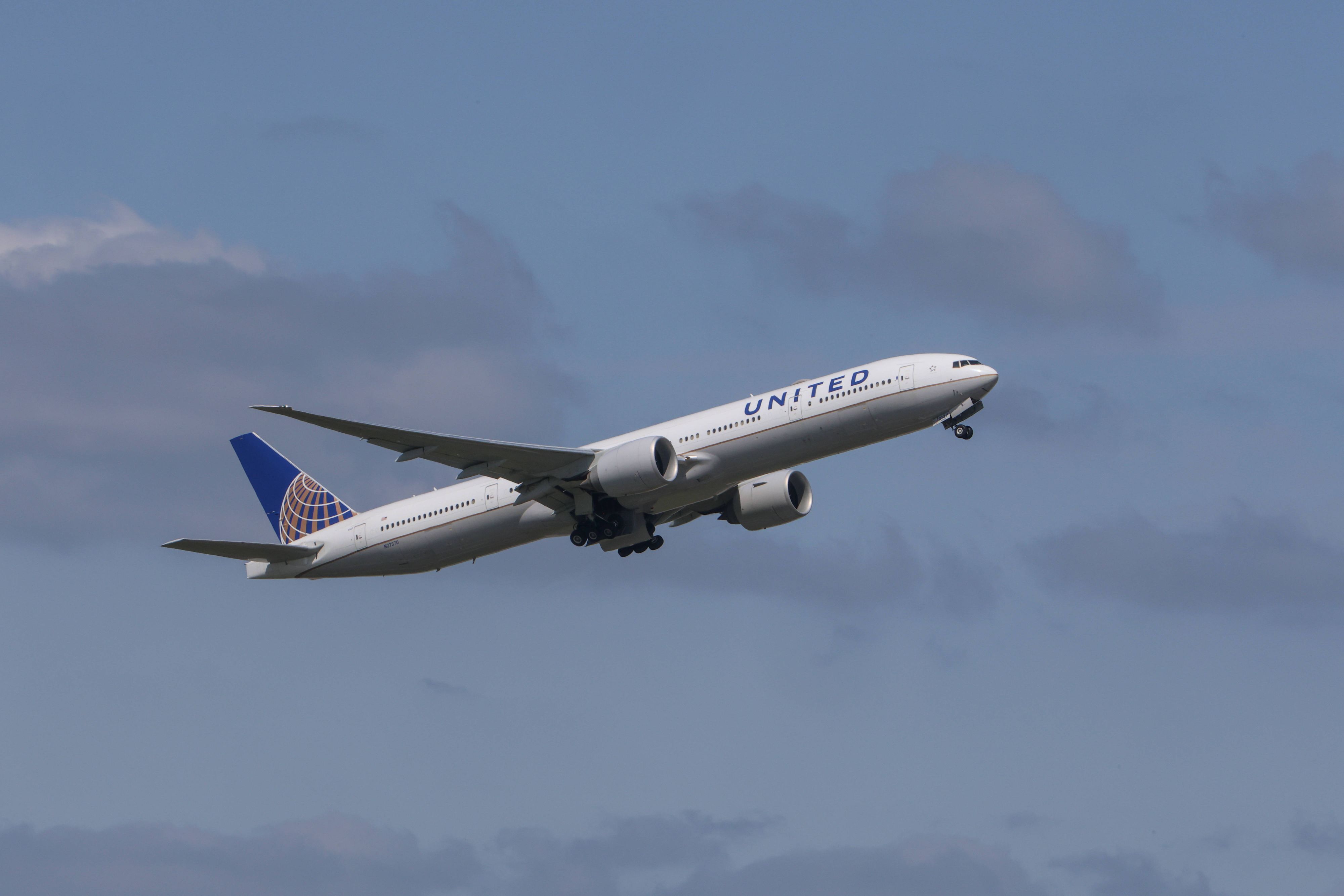 Am Sonntag hob ein United-Airlines-Flug von Houston in Richtung Amsterdam ab.
