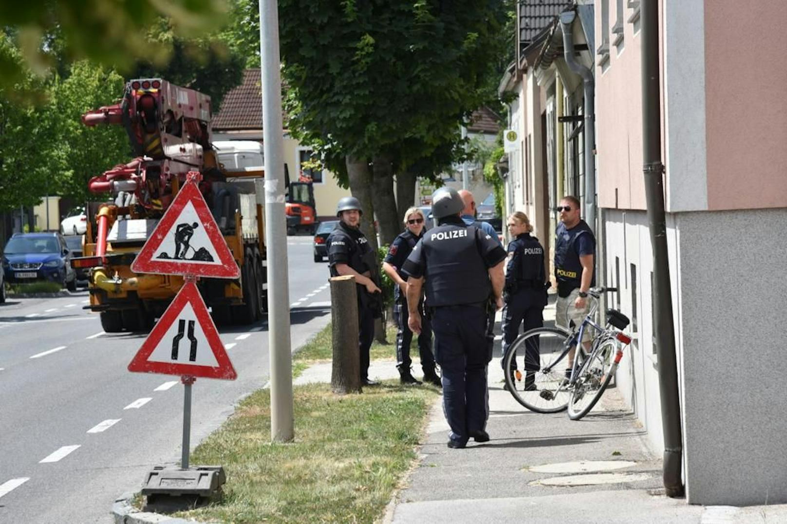 Großer Polizeieinsatz in Moosbrunn