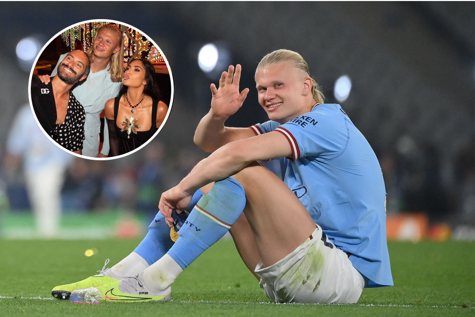 Für ein Selfie poste&nbsp;Erling Haaland mit Kim Kardashian auf einem Event von Dolce & Gabbana.