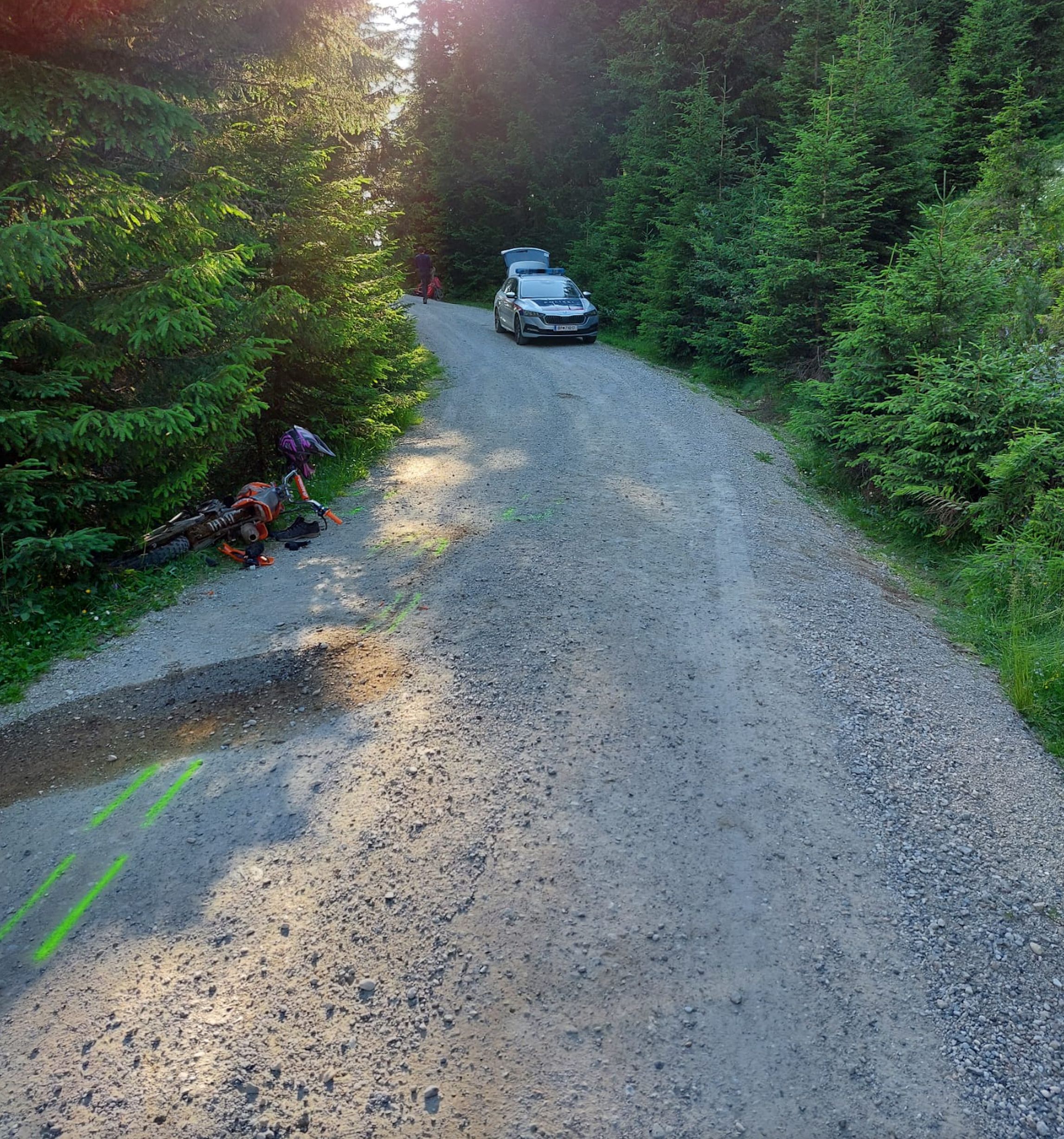 Der 12-jährige Mopedfahrer erlitt schwerste Verletzungen. 
