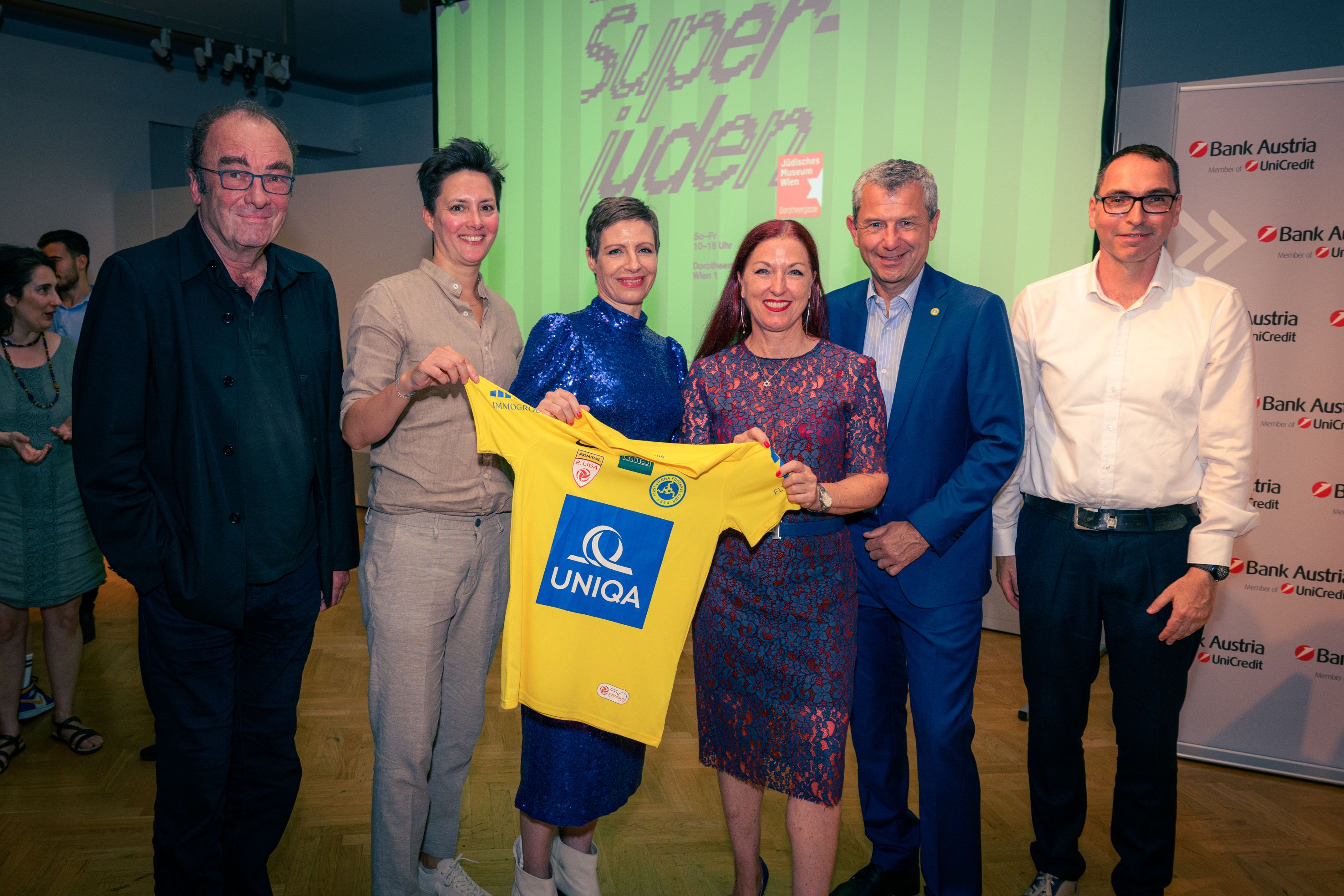 Zur Eröffnung der Ausstellung Superjuden. Jüdische Identität im Fussballstadion: v.l.n.r. Robert Menasse, Agnes Meisinger, Barbara Staudinger, Hannah M. Lessing, Kurt Svoboda, Alexander Juraske&nbsp;