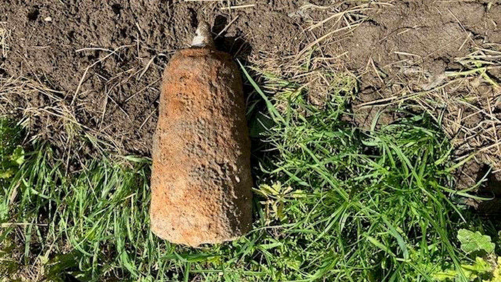 Diese Fliegerbombe wurde auf einem Acker im Bezirk Leoben gefunden.