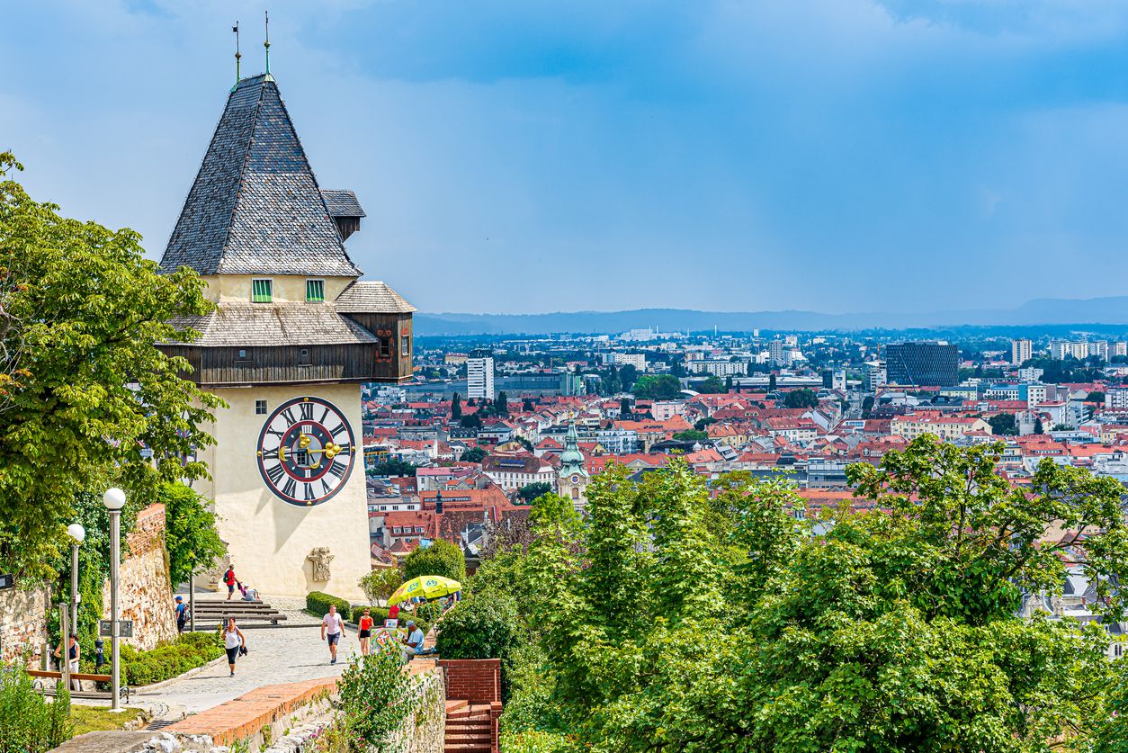 Der Uhrturm wacht über Graz. In der Steiermark wächst die Gruppe der Klimaleugner.