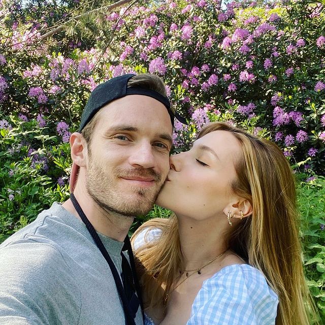 PewDiePie und Marzia freuen sich über ihren ersten Nachwuchs.