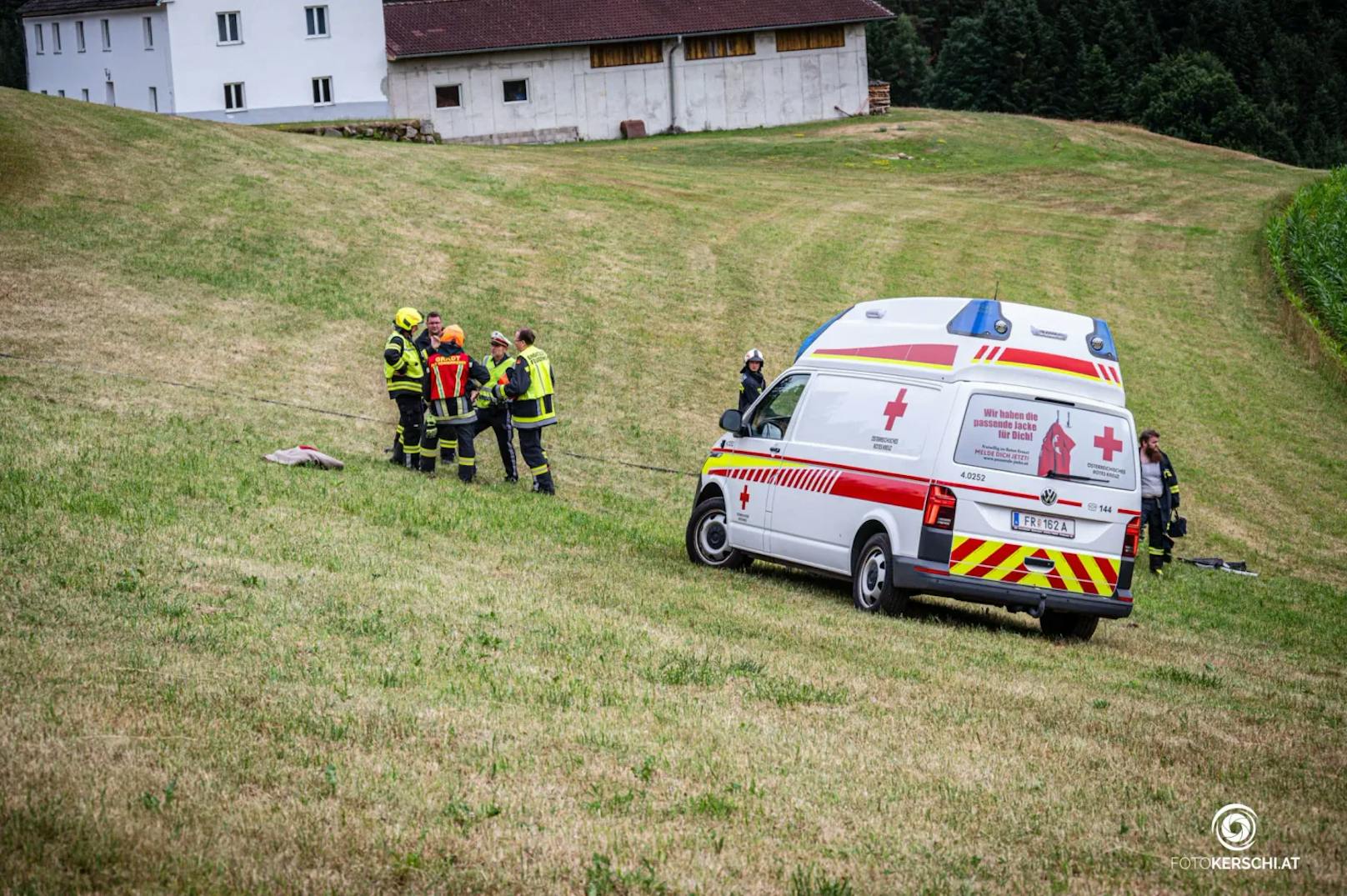 Drama am Freitag in Oberösterreich! Ein 18-jähriger Mühlviertler ist bei einem Verkehrsunfall ums Leben gekommen.