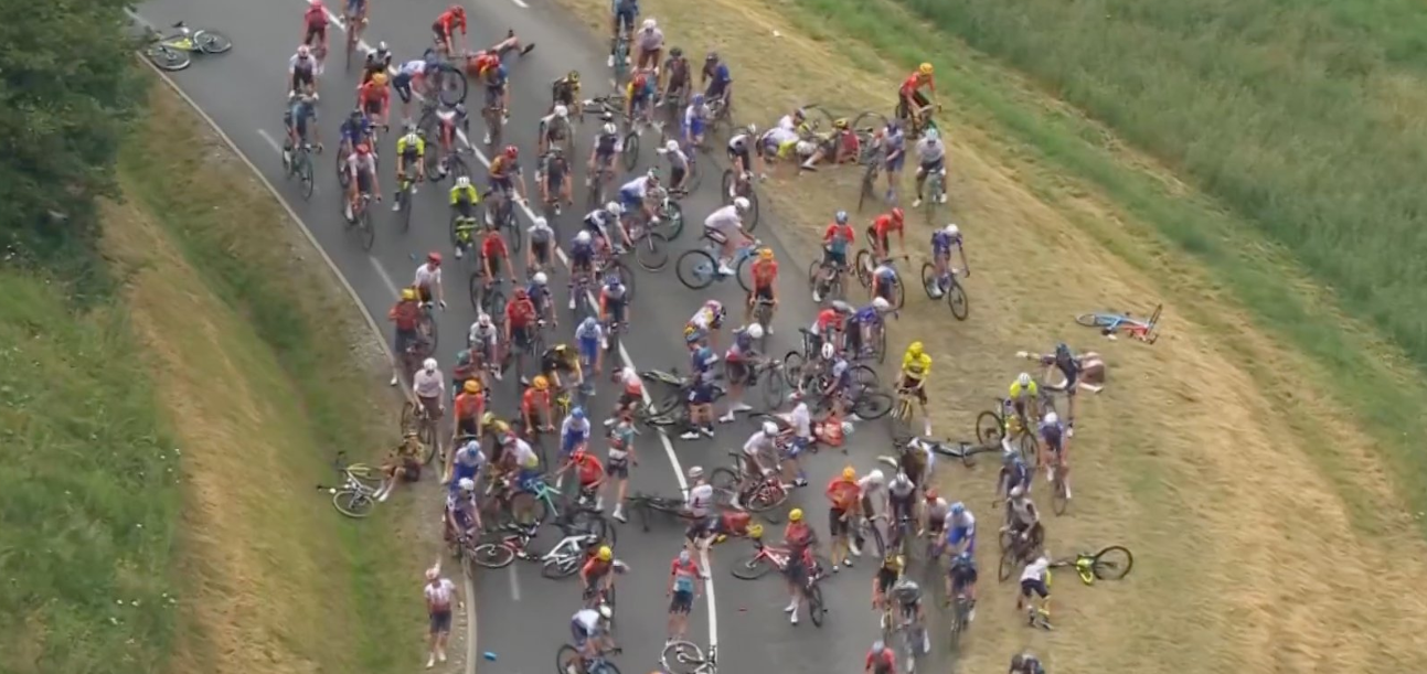 Massensturz bei der Tour de France