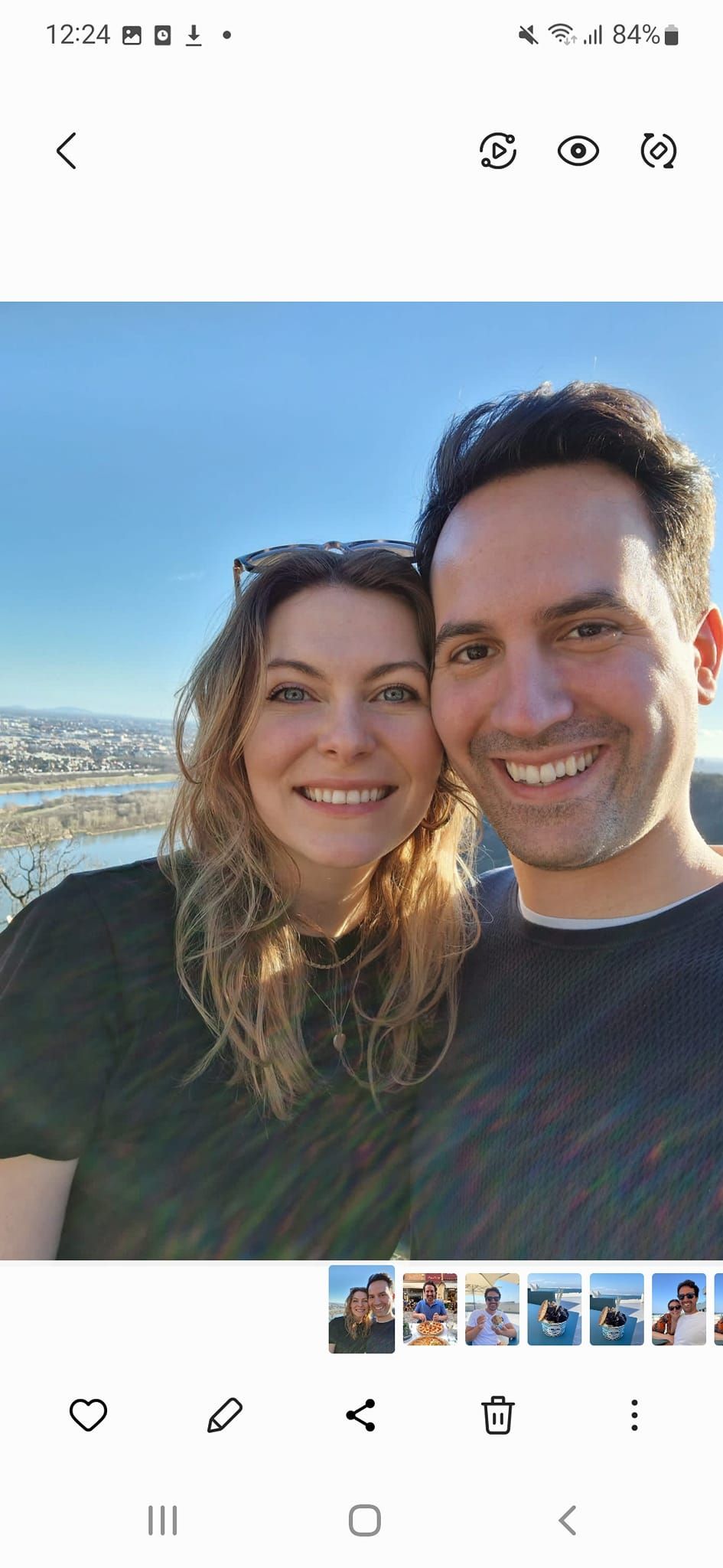 Christoph Wiederkehr mit seiner großen Liebe Colleen.