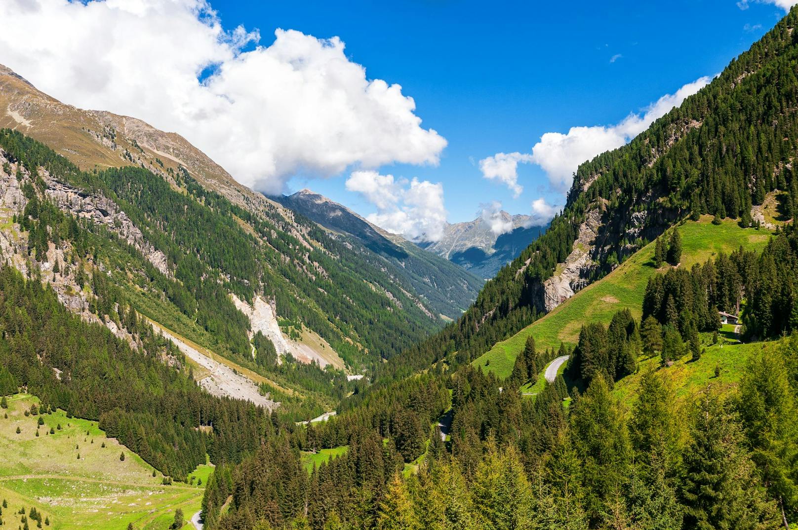 Die Gletscherstraße im Tiroler Kaunertal.