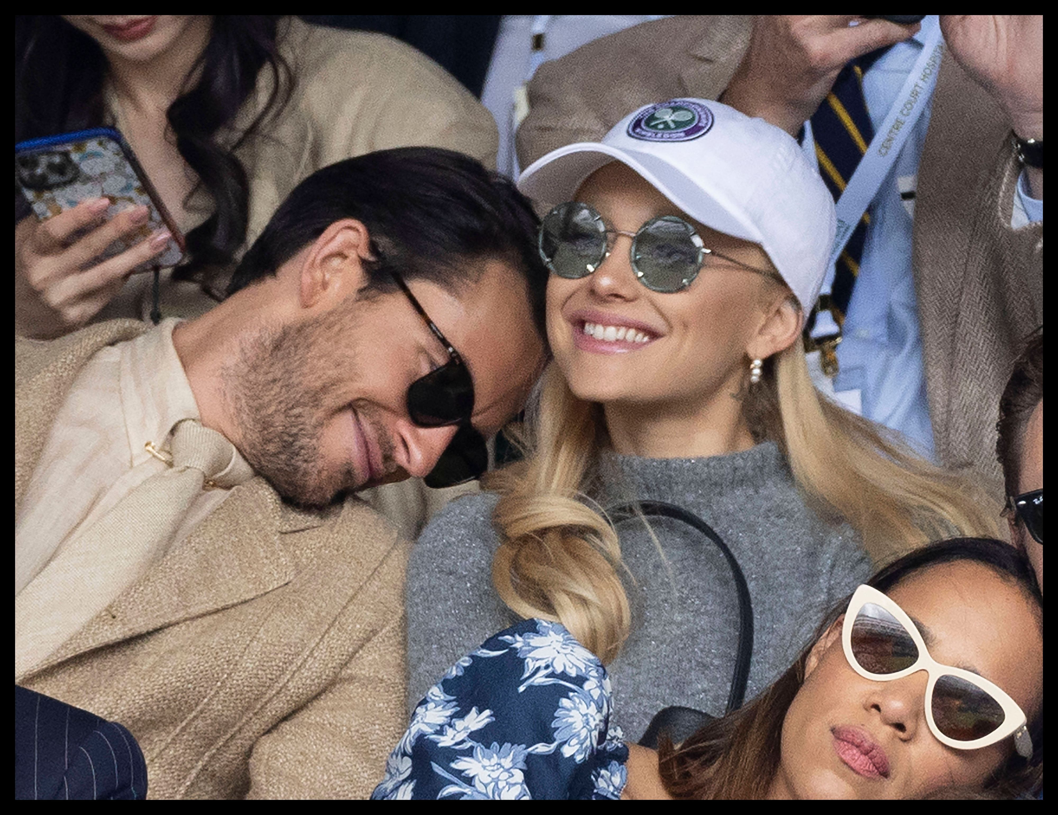 Ariana Grande besuchte mit Jonathan Bailey das Tennis-Finale.