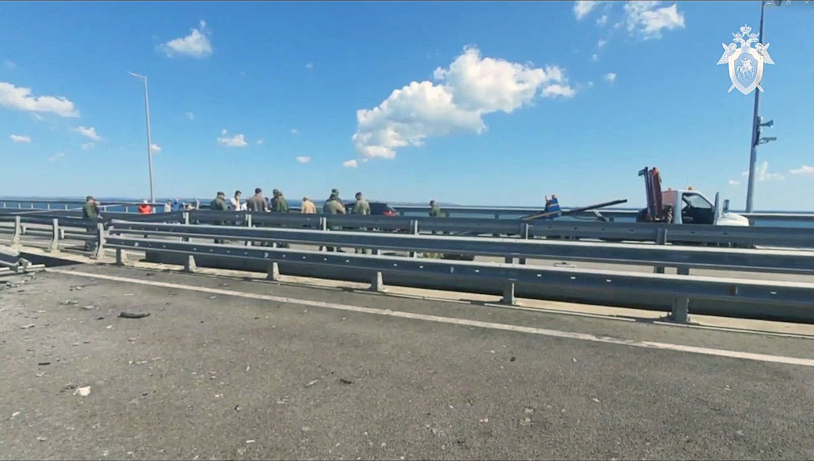 Die Ukraine reklamierte den Angriff auf Krim-Brücke später für sich: Es sei eine "Spezialoperation" des Inlandsgeheimdienstes SBU und der Marine gewesen.