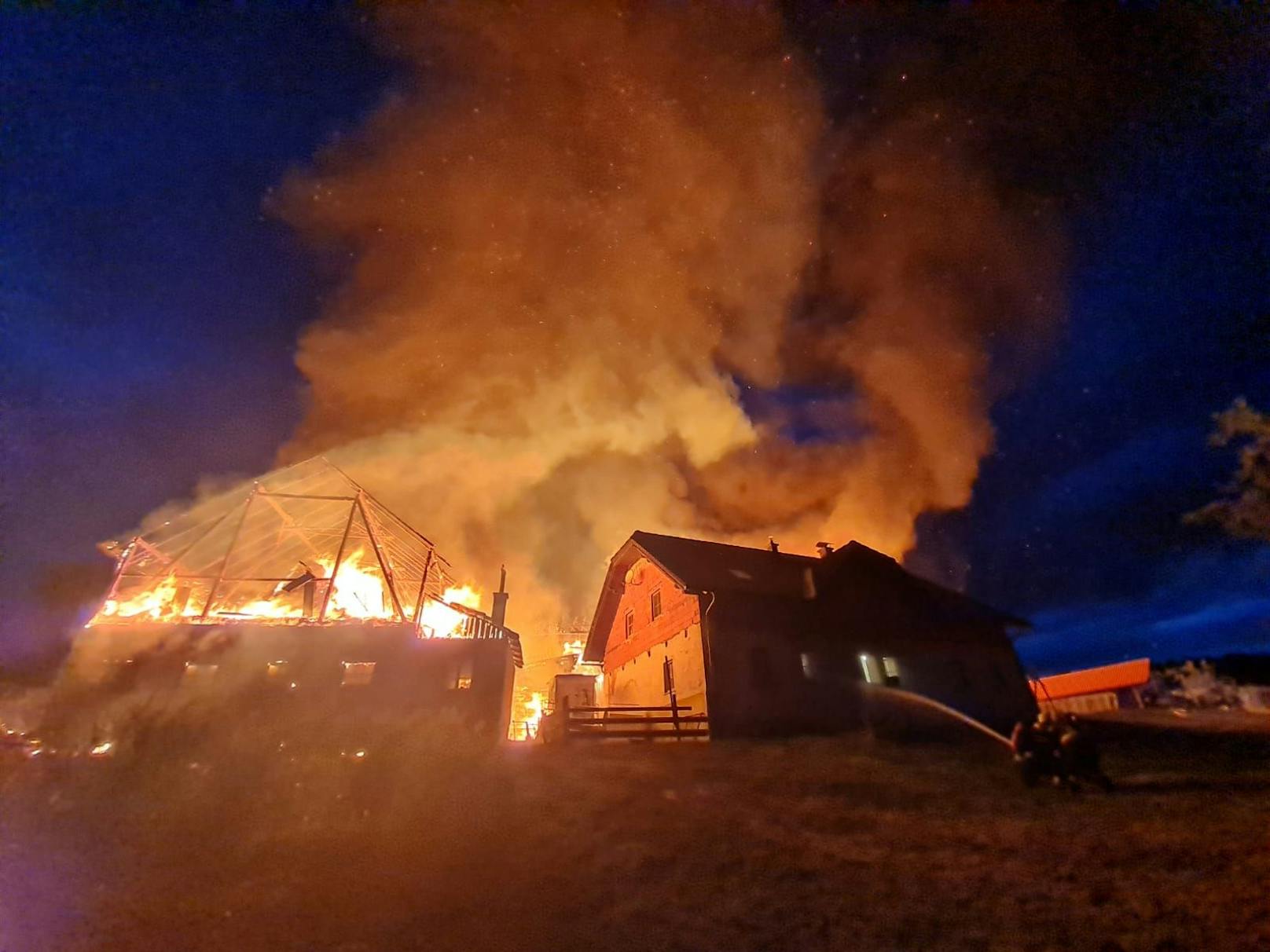 Bauernhofbrand im Bezirk Lilienfeld