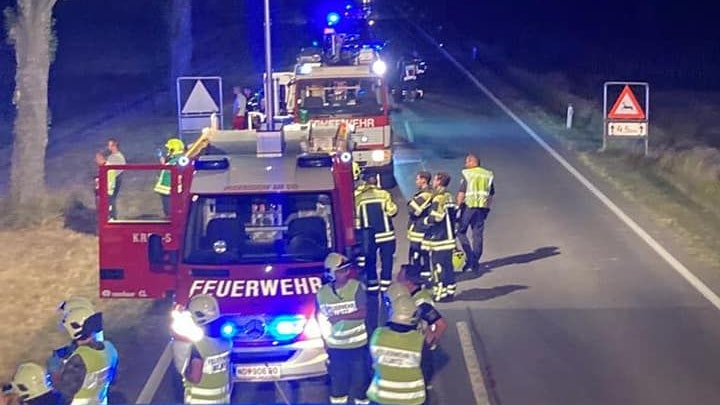 Durch den Unfall wurde ein Großeinsatz der Blaulichtorganisationen notwendig. 