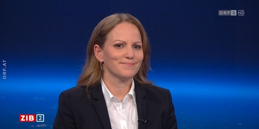 Natalie Harsdorf-Borsch, interimistische Generaldirektorin der Bundeswettbewerbsbehörde, am späten Dienstagabend in der ORF-"ZIB2"