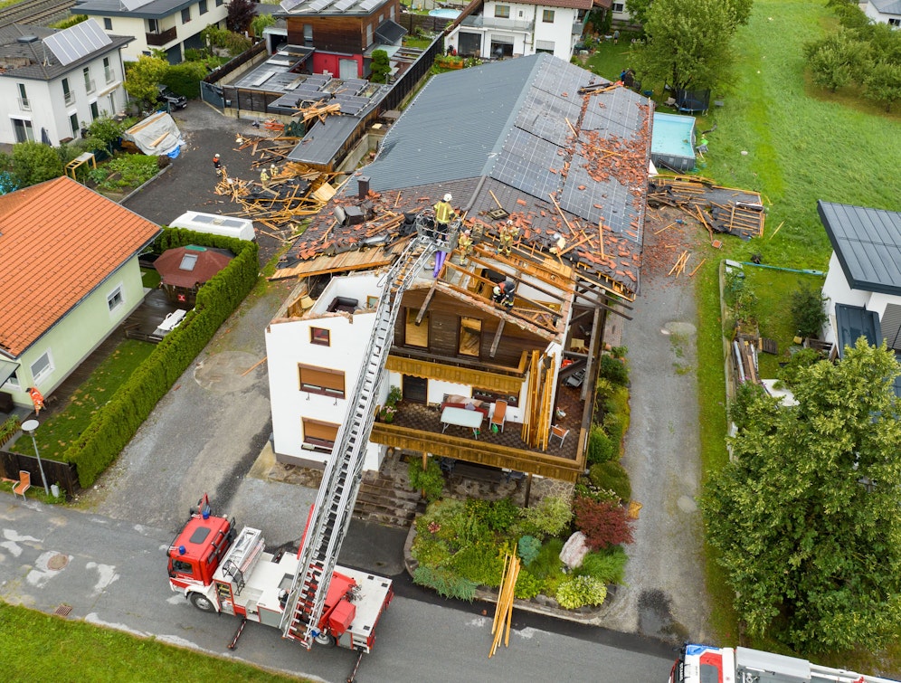 Schwere Unwetter richteten massive Schäden in Tirol an.
