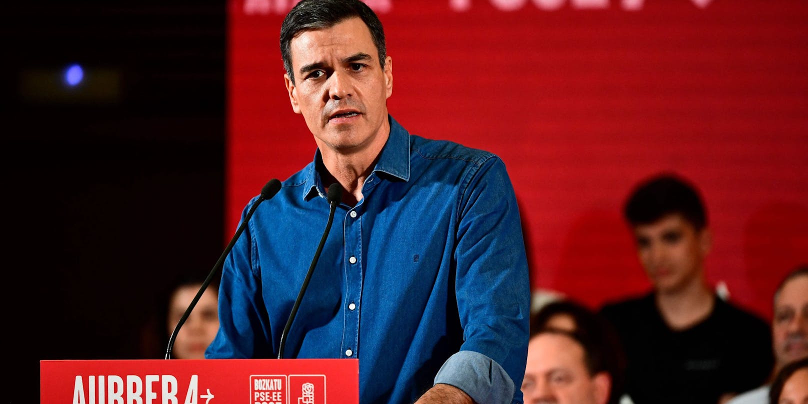 Bei der anstehenden Parlamentswahl muss Spaniens Ministerpräsident Sánchez um sein Amt fürchten.