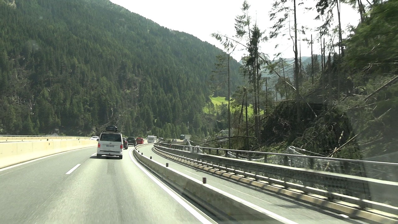Heute.at - Italien-Urlauber fassungslos, was sie am Brenner sehen