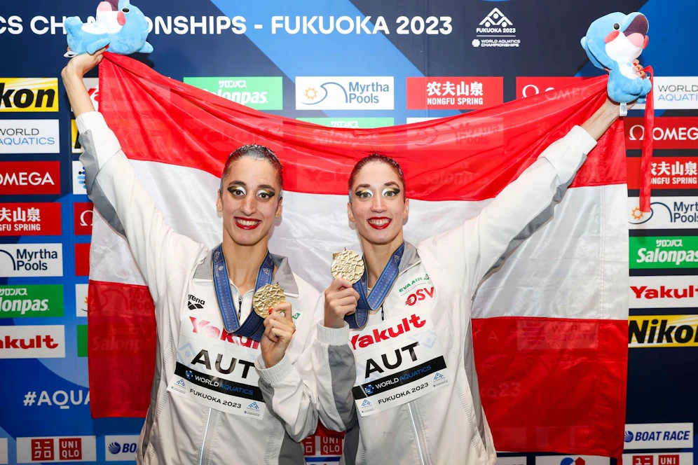 Alexandri-Schwestern holen Gold.