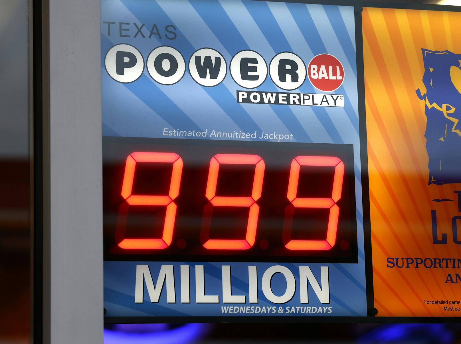 Beim Powerball-Lotto in den USA verhalfen sechs Zahlen einem Zocker zu einem Vermögen. 