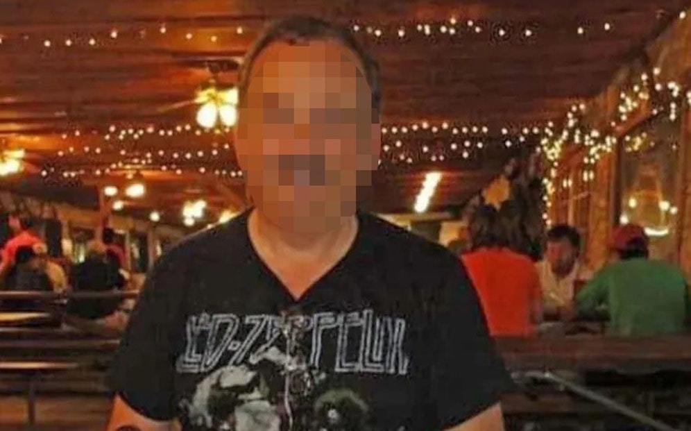 Clifford Zaner war ein großer Rockmusik-Fan … und wollte in seinem liebsten Led-Zeppelin-Shirt begraben werden.