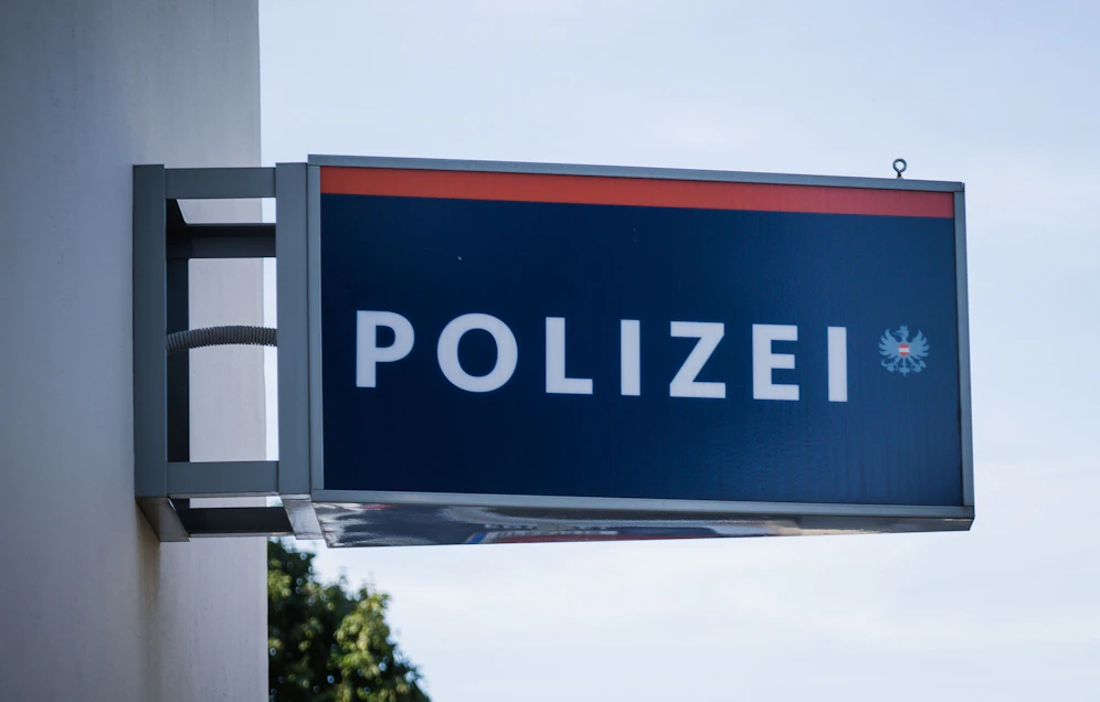 Ein 14-jähriger stellte sich bei der Polizei. 
