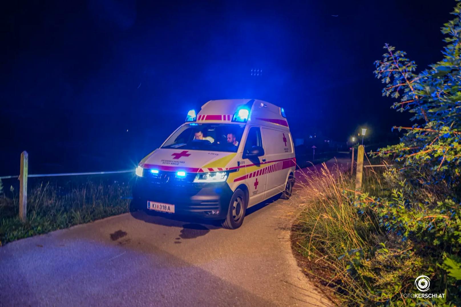 Piepsende Rauchmelder und eine Rauchentwicklung führten in der Nacht auf Freitag zu einem von zwei Feuerwehren in Klaus an der Pyhrnbahn.