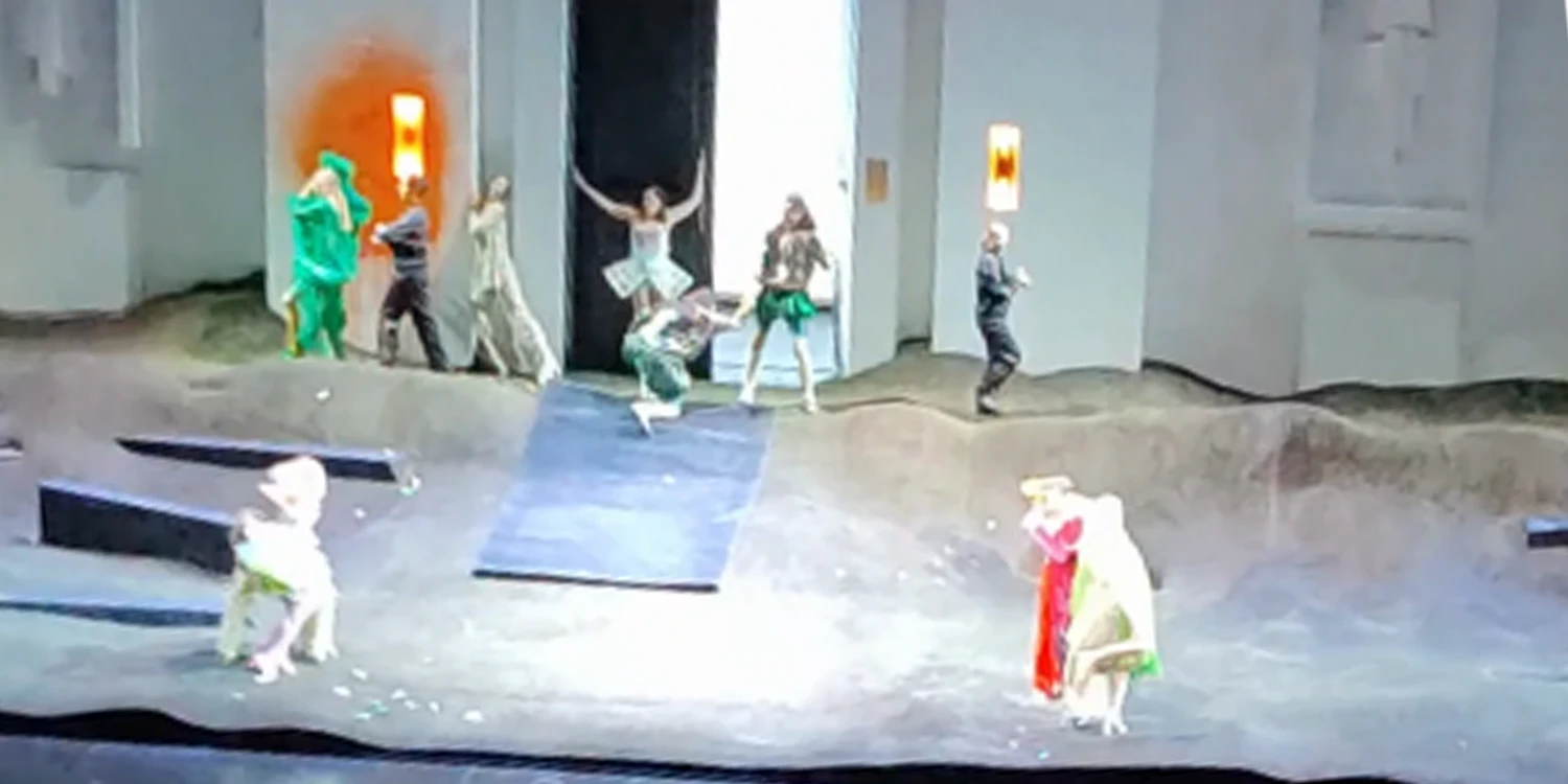 Klima-Aktivisten störten die glamouröse Premiere bei den Salzburger Festspielen.