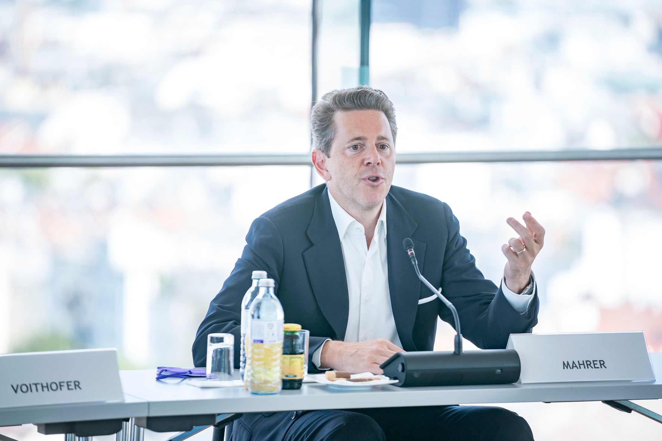 WKÖ-Chef Harald Mahrer kann man wohl nicht als glühenden Fan der Arbeitszeitverkürzung bezeichnen.