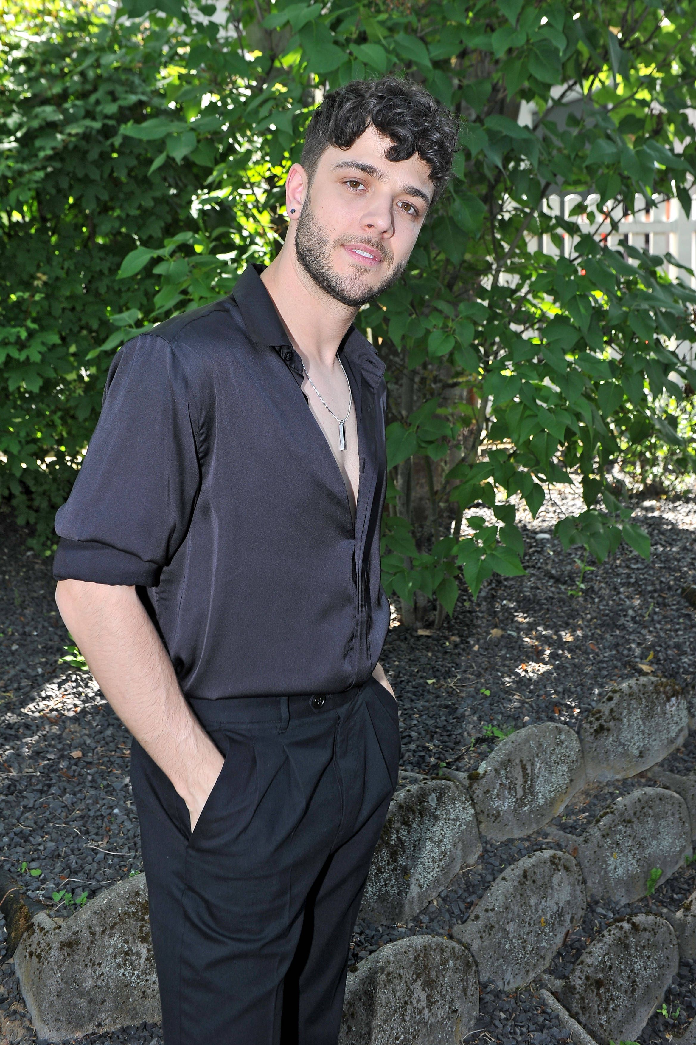 Luca Hänni zeigt sich auf Social Media sehr offen und enthüllt dort sogar gesundheitliche Probleme.