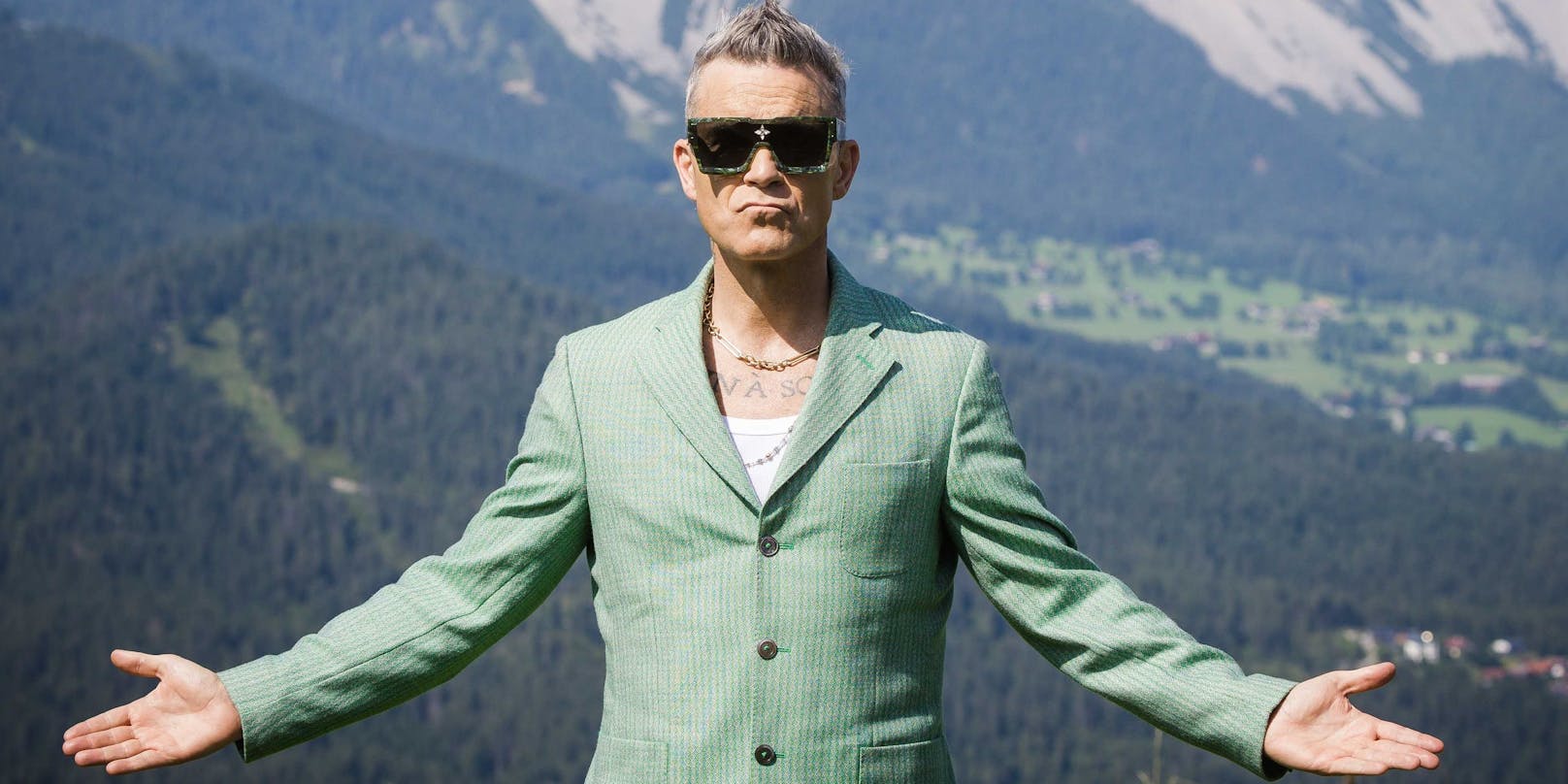 Robbie Williams hat es in die Schweiz verschlagen.