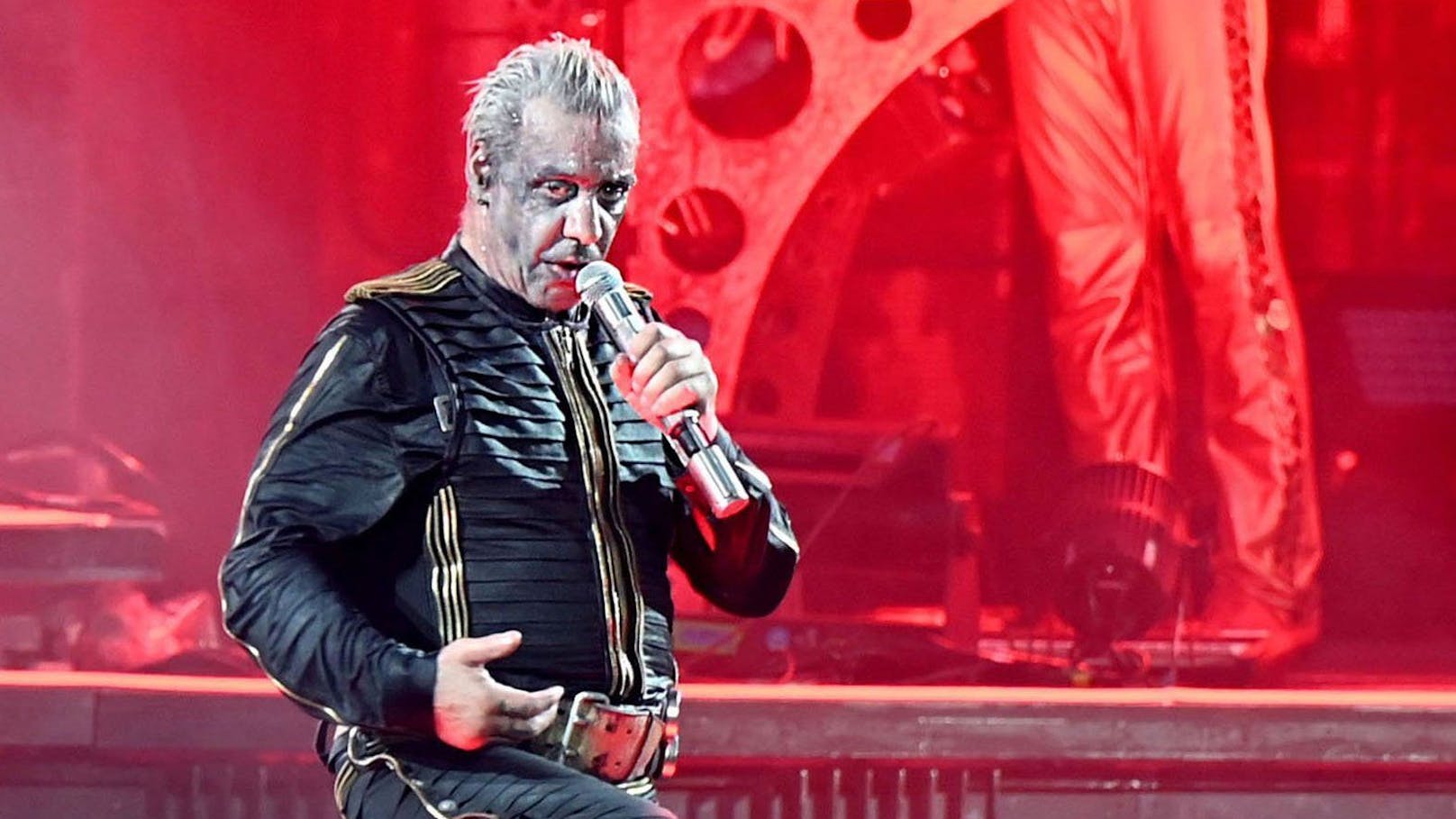 Erste Stadt verbietet Lindemann-Konzert