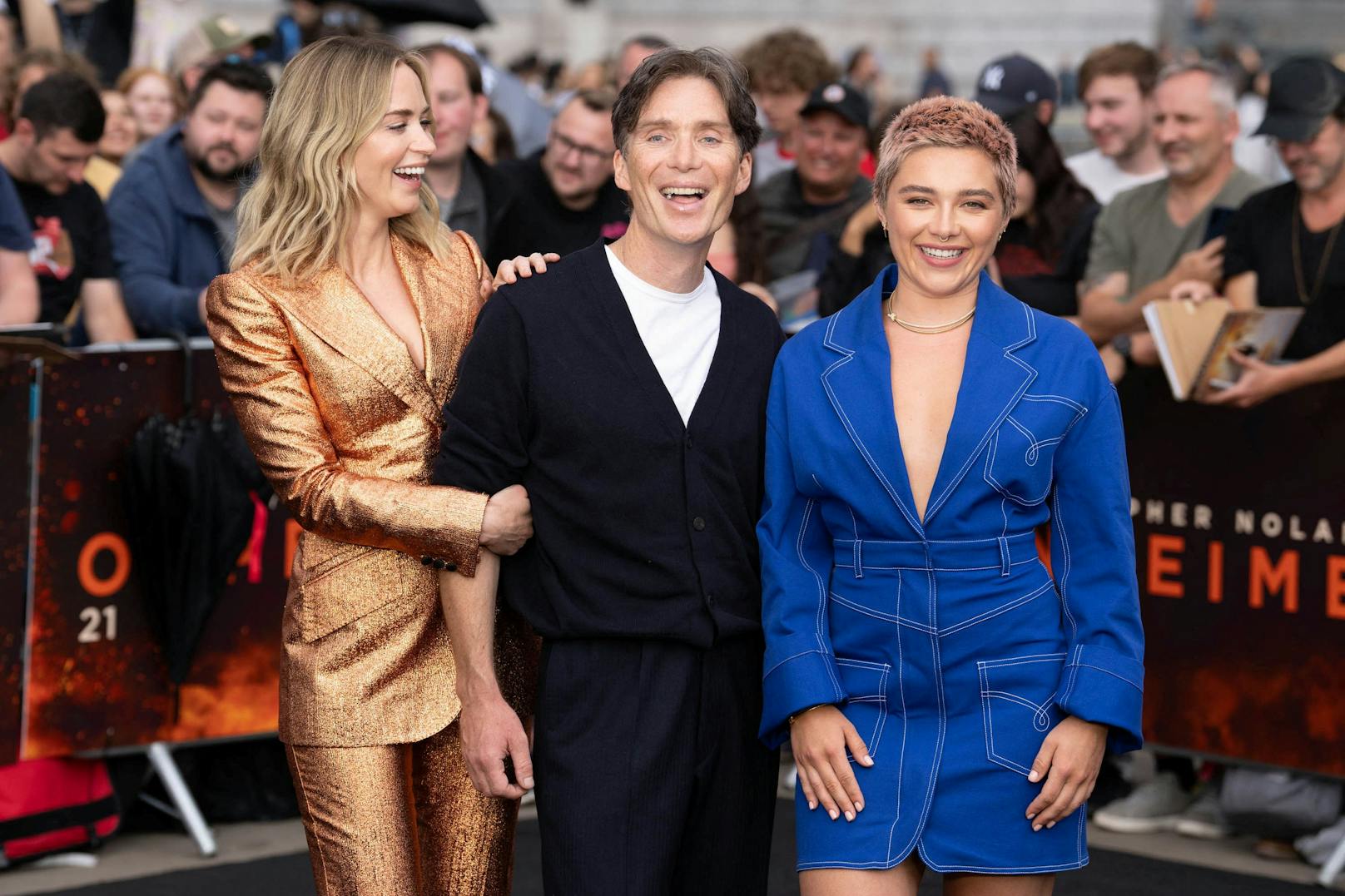 Emily Blunt, Cillian Murphy und Florence Pugh spielen die Dreiecks-Beziehung um den Physiker perfekt.