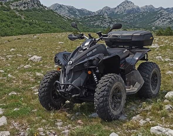 Die Polizei ist auf der Suche nach zwei gestohlenen Quads.