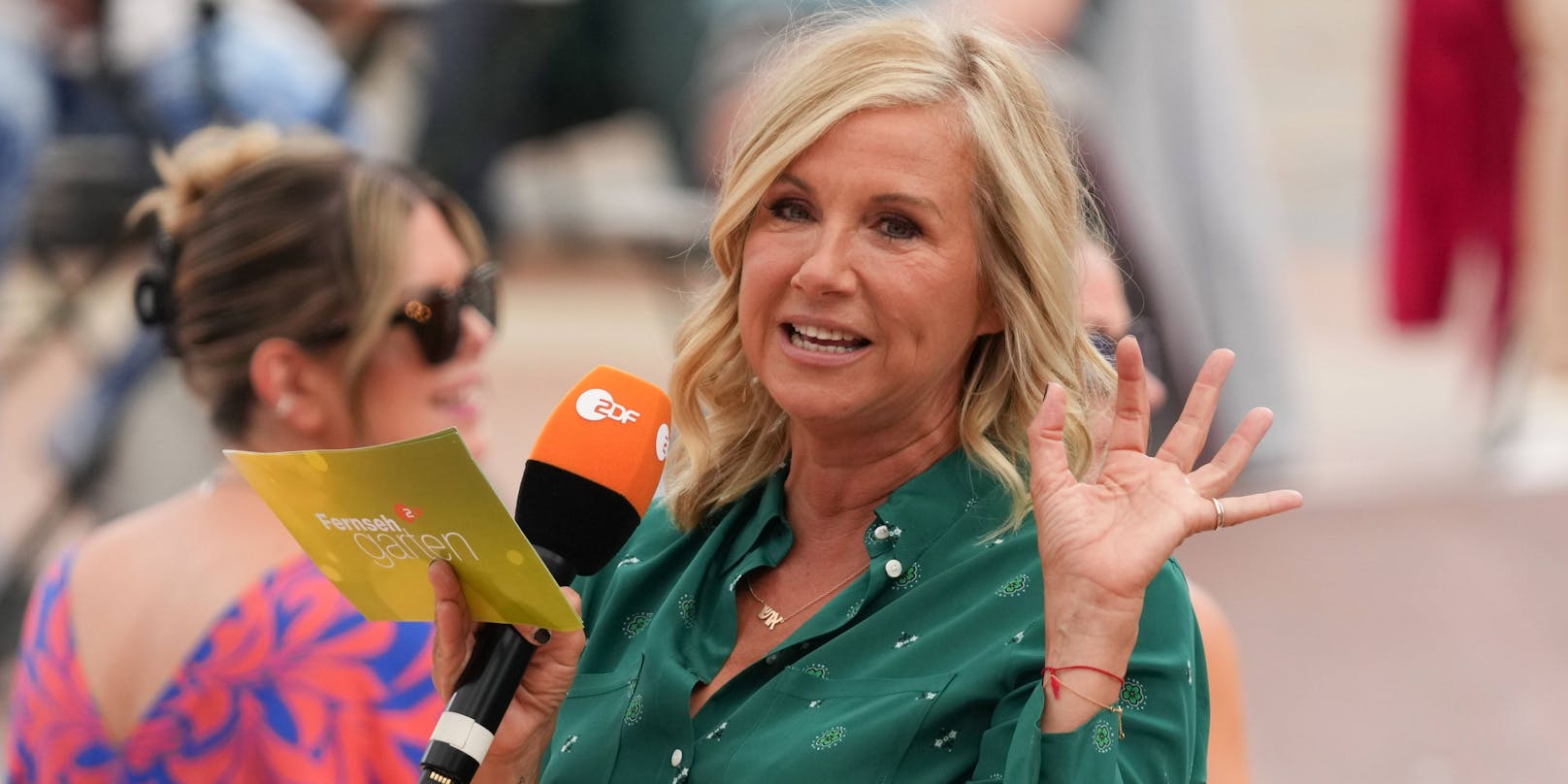 Andrea "Kiwi" Kiewel moderiert den "ZDF-Fernsehgarten".