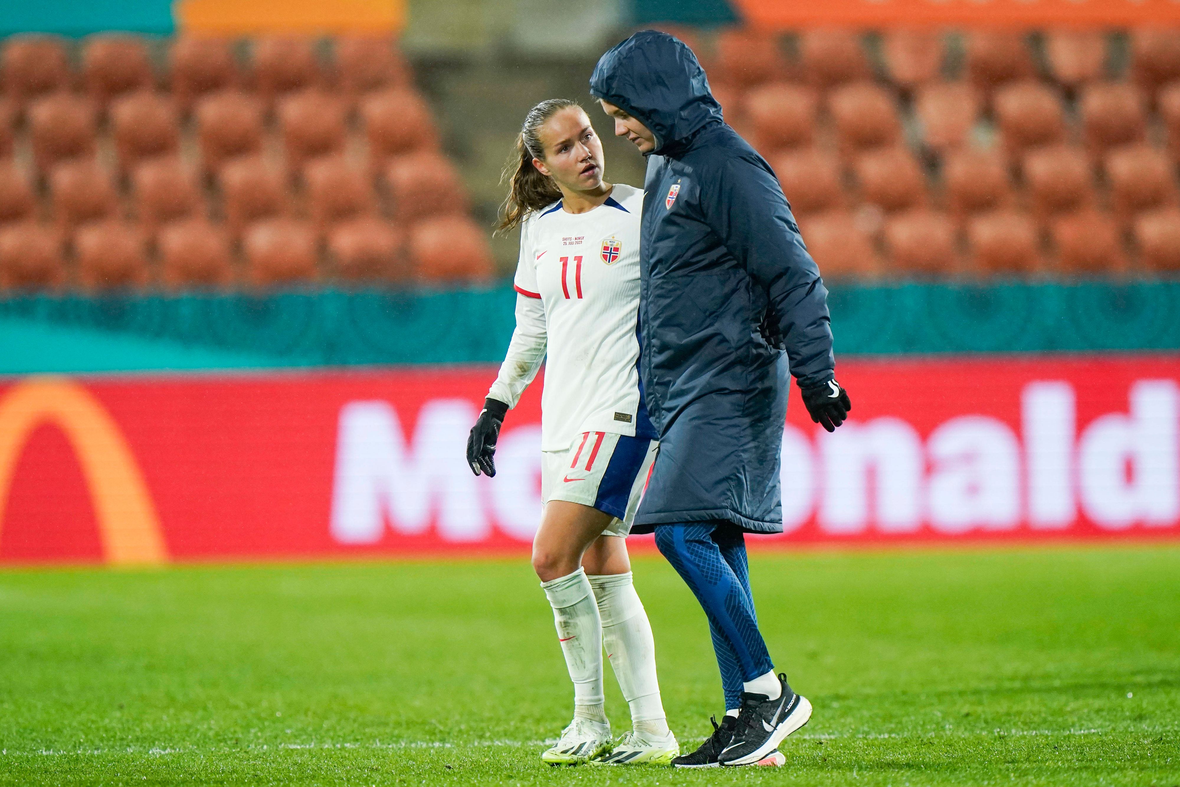 Ada Hegerberg verletzte sich beim Aufwärmen. 