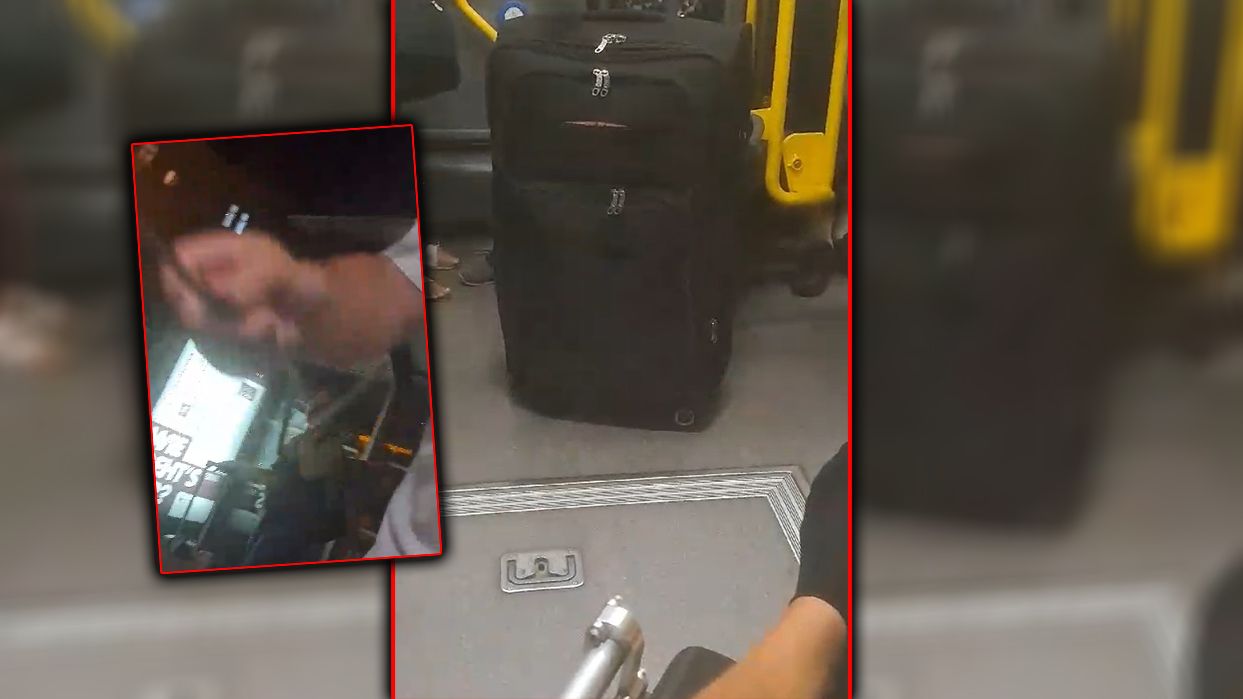 "Ist mir egal" – Busfahrer pfeift auf Wiener im Rollstuhl