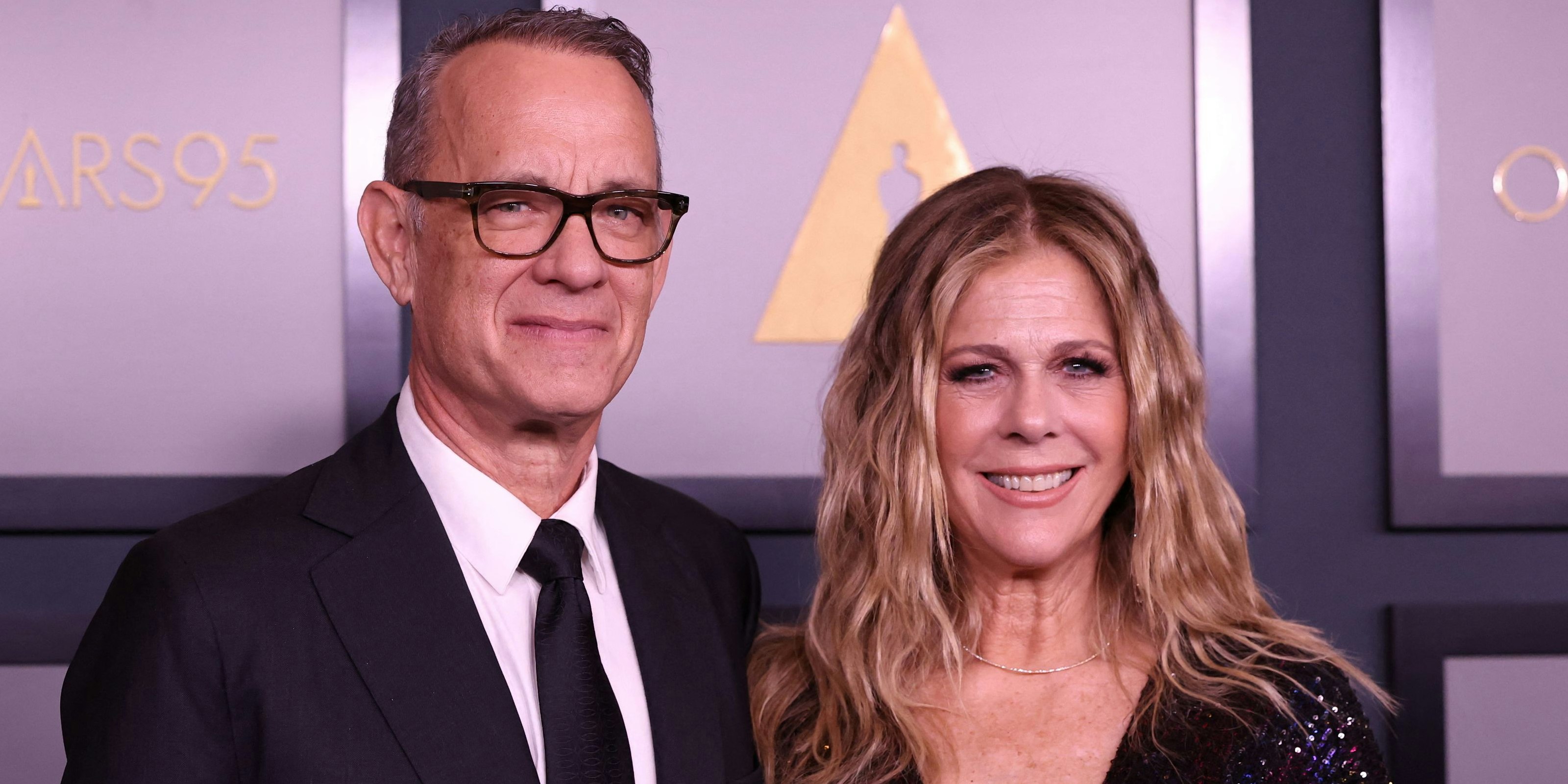 Der Sohn von Tom Hanks und Rita Wilson fällt auf.