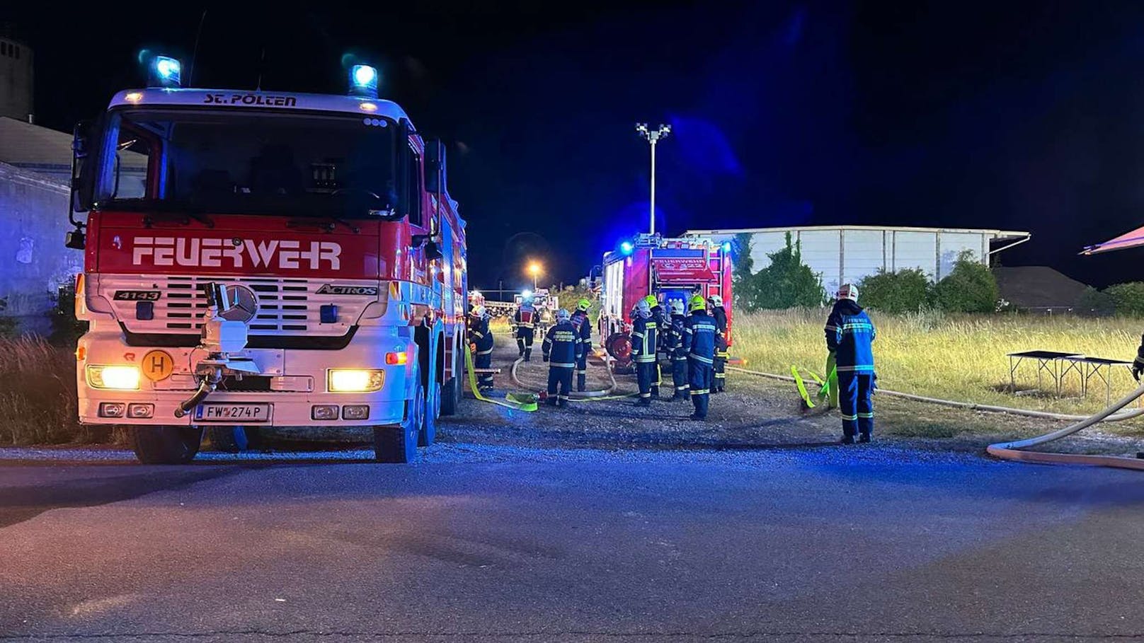 Großeinsatz bei Brand in St. Pölten