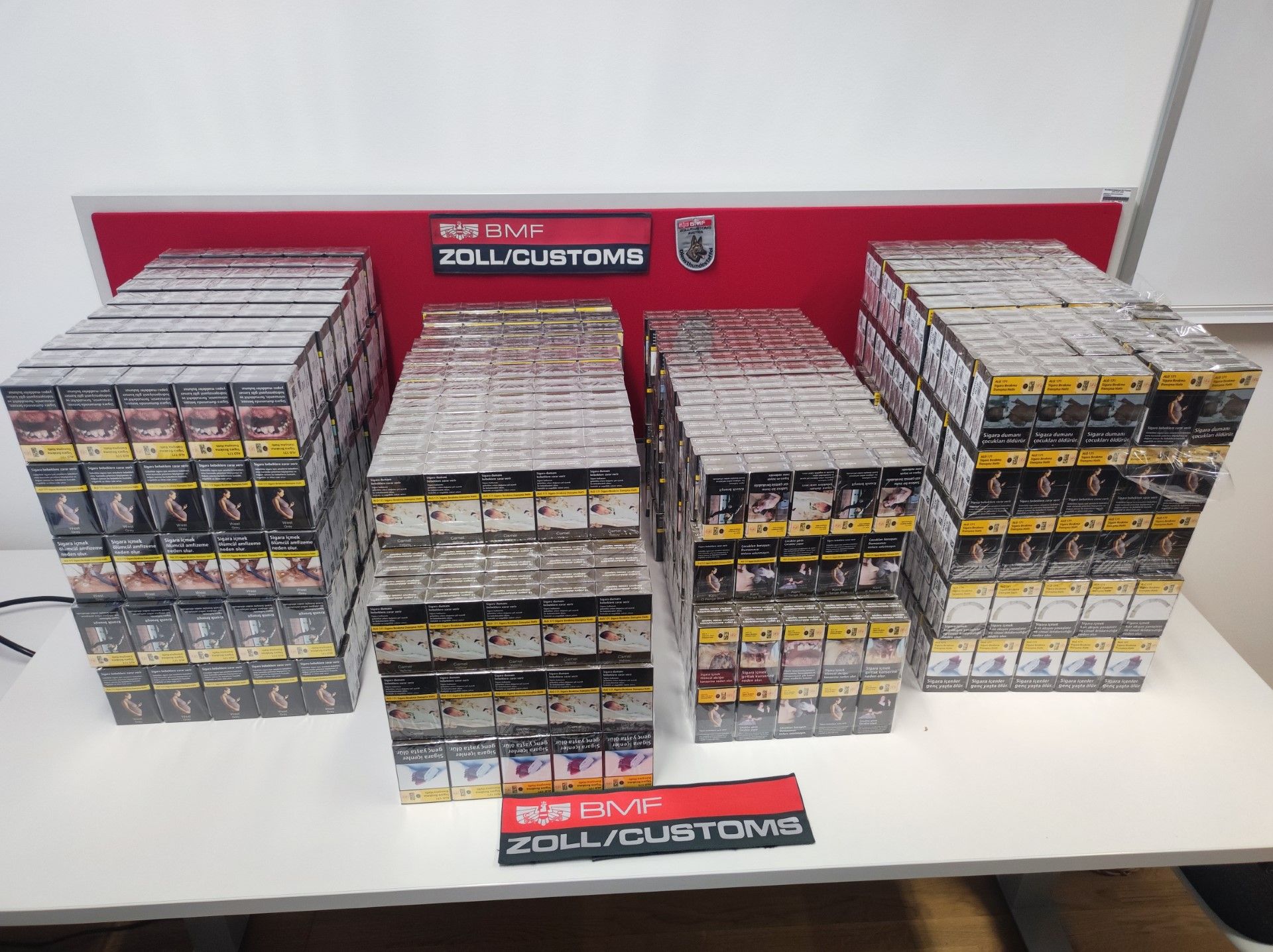 40.000 Zigaretten auf der Pyhrnautobahn beschlagnahmt