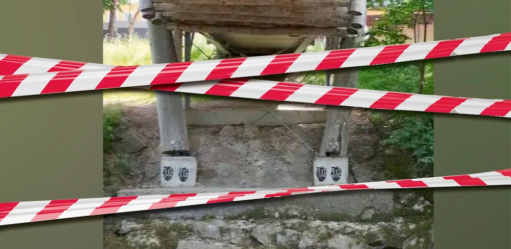 Die Brücke zwischen Vöcklabruck und Regau wurde sofort gesperrt.