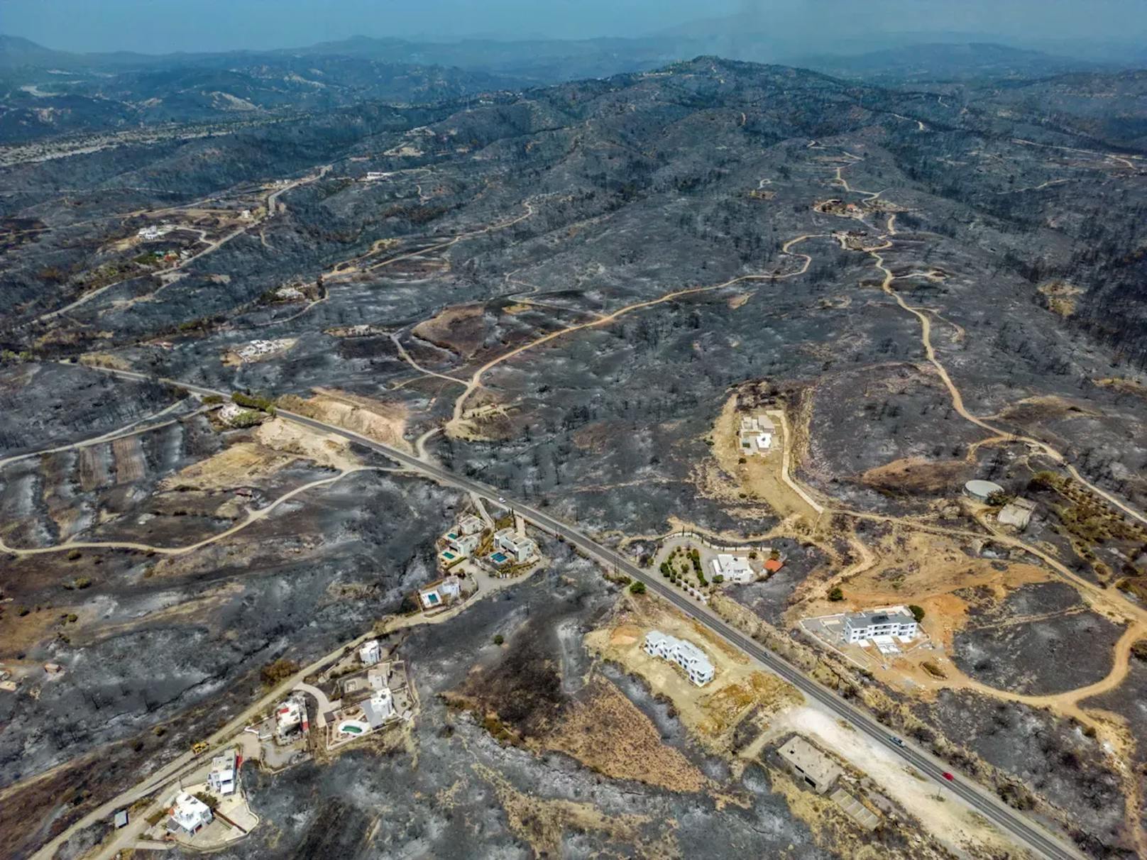 Bilder zeigen massive Zerstörung nach Flammen-Inferno