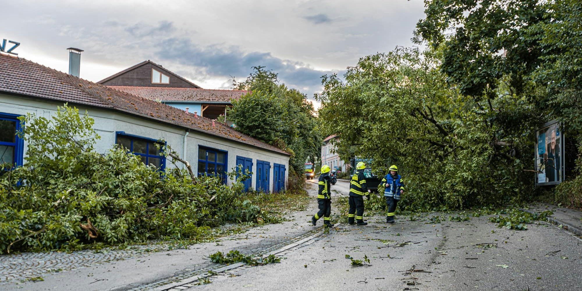 Die Feuerwehr von Burghausen stand bis 3 Uhr Früh im Dauereinsatz.