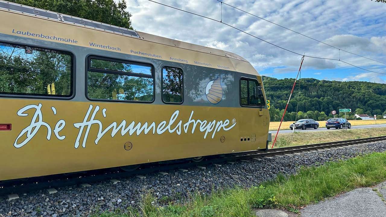 Heute.at - Wieder Sabotage an Bahnstrecke in NÖ – Polizei ermittelt