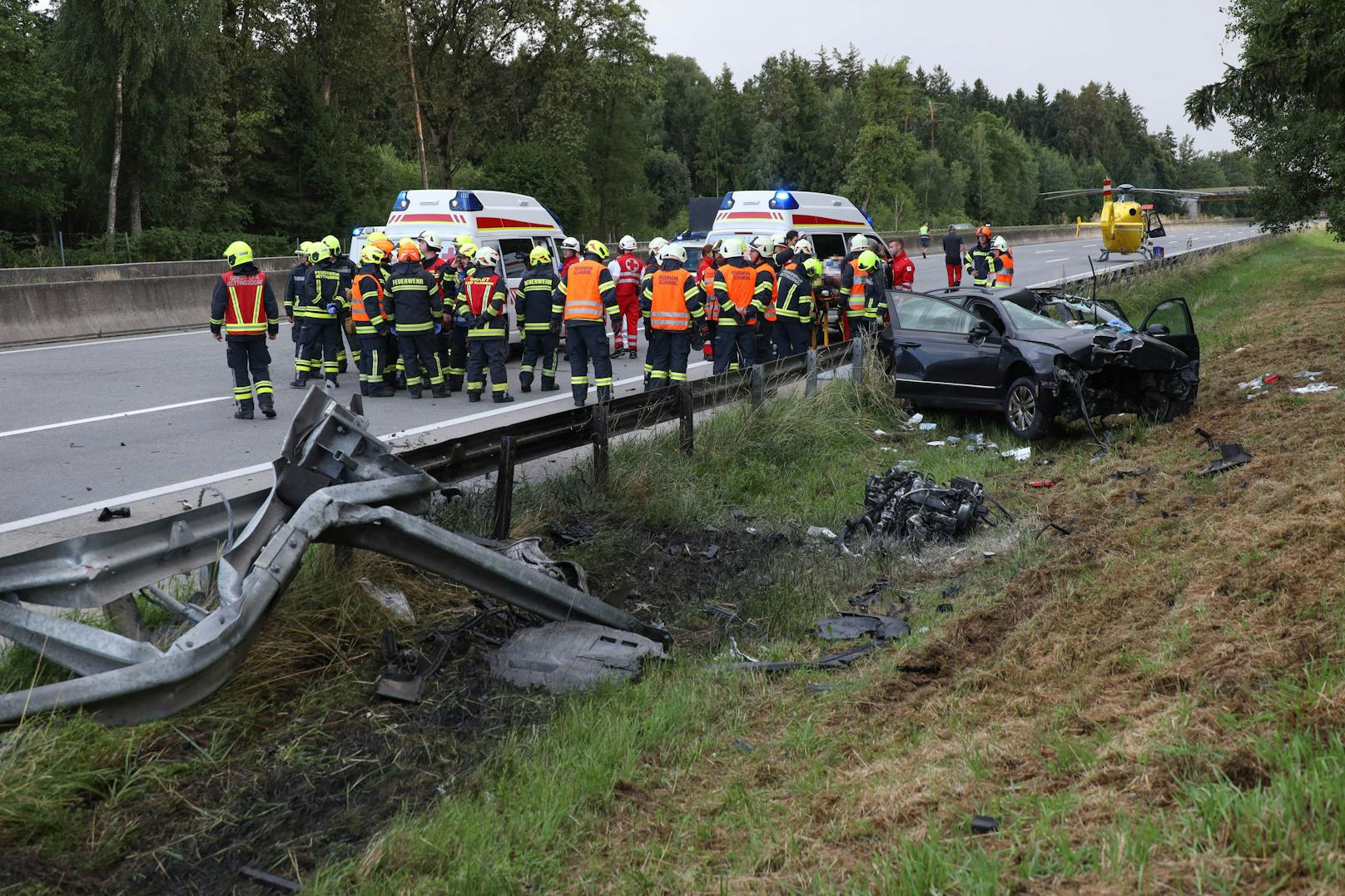 Ein heftiger Unfall auf der A1 forderte mehrere Verletzte.