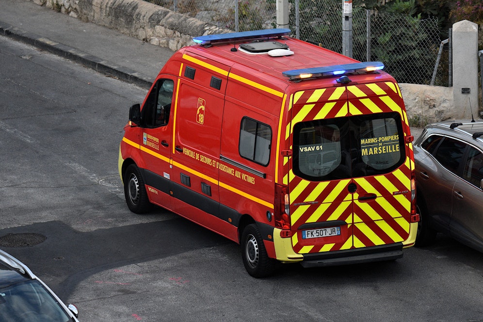 Der Vater und seine Tochter konnten reanimiert werden. Ihr Zustand soll weiterhin ernst sein. 