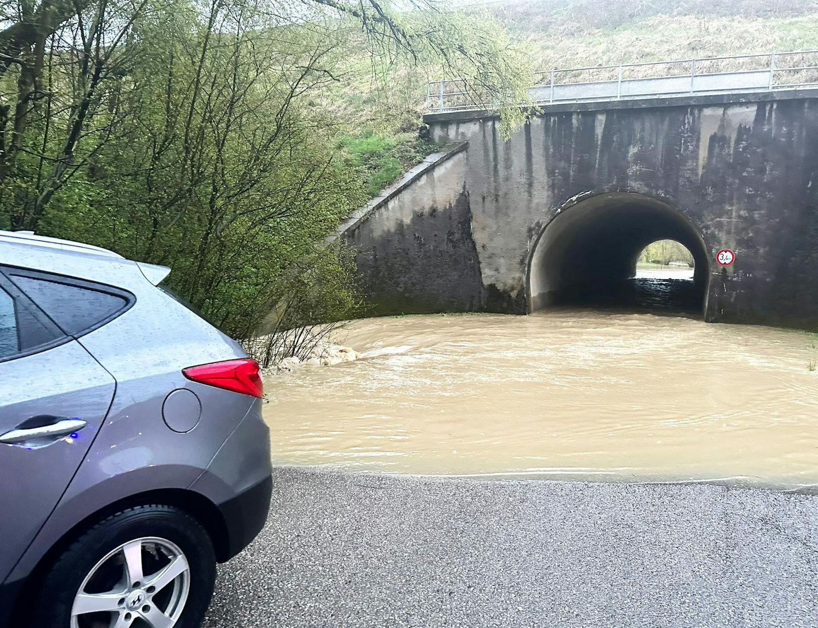 Überflutungen nach anhaltendem Regen. (Archivbild)