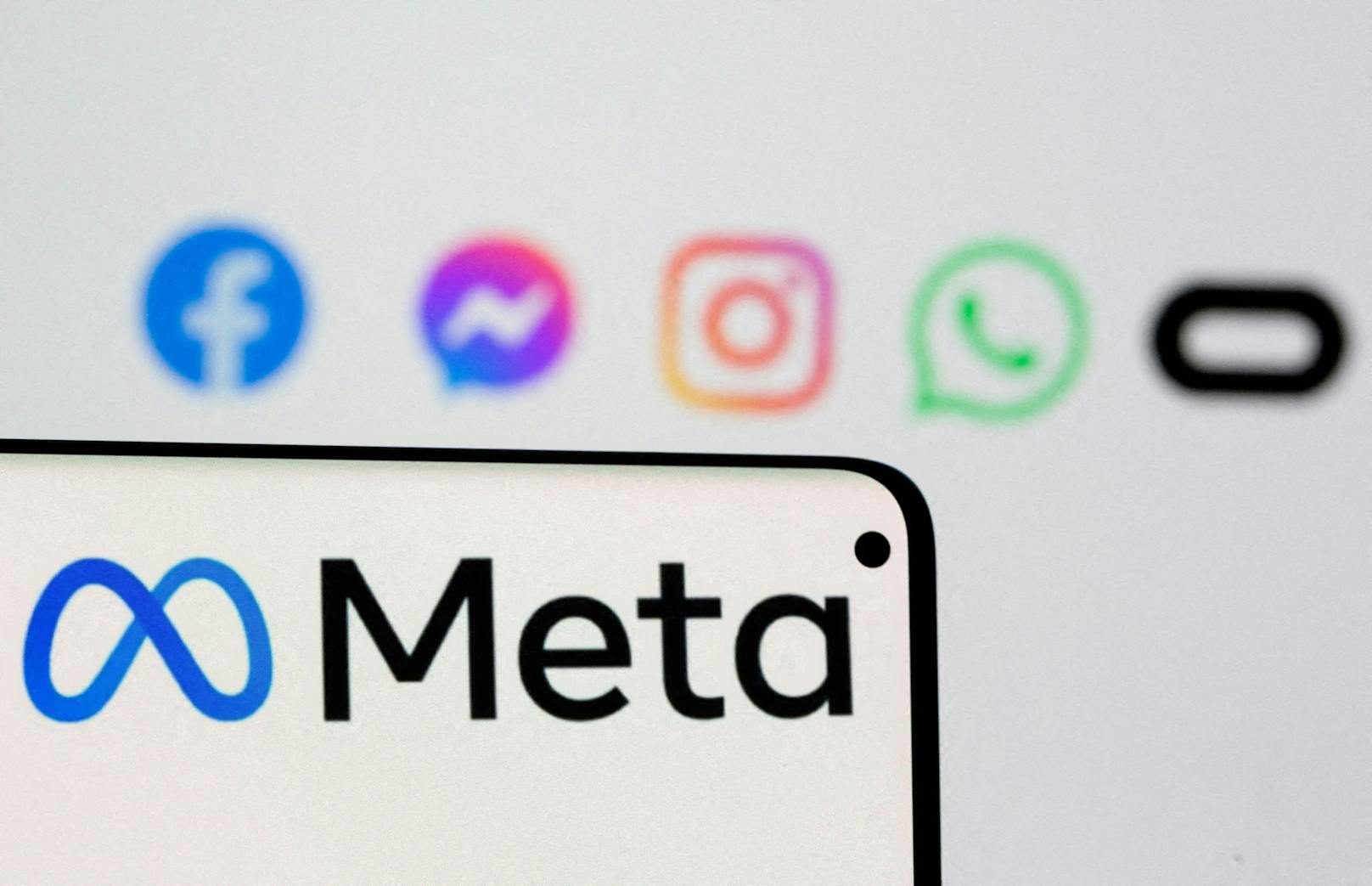 Meta blockiert Nachrichten und Links erster Medien