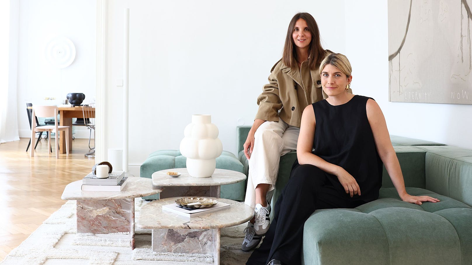 Kaufbares Apartment: Hinter der Idee stecken Andreea Cebuc und Carola Pojer (v.li.)
