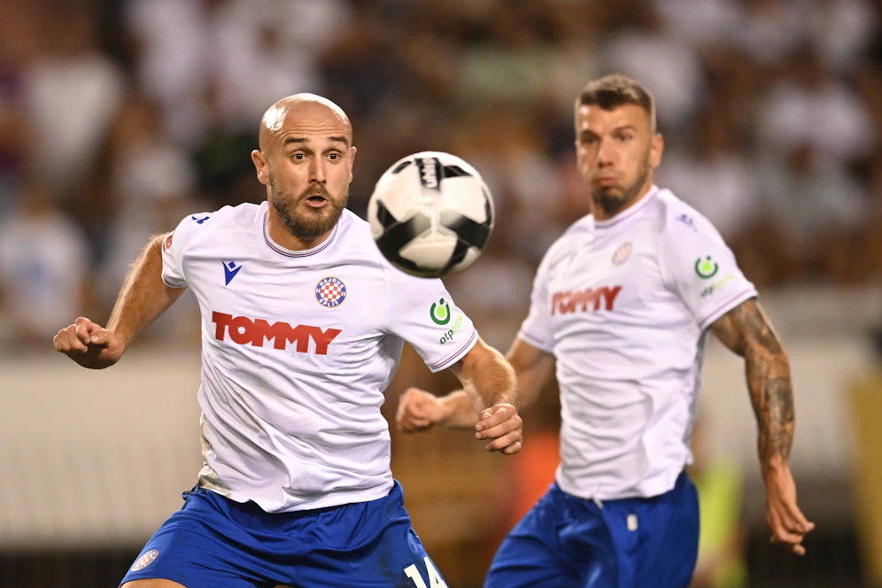 Lukas Grgic (l.) steht vor dem Wechsel zu Rapid.