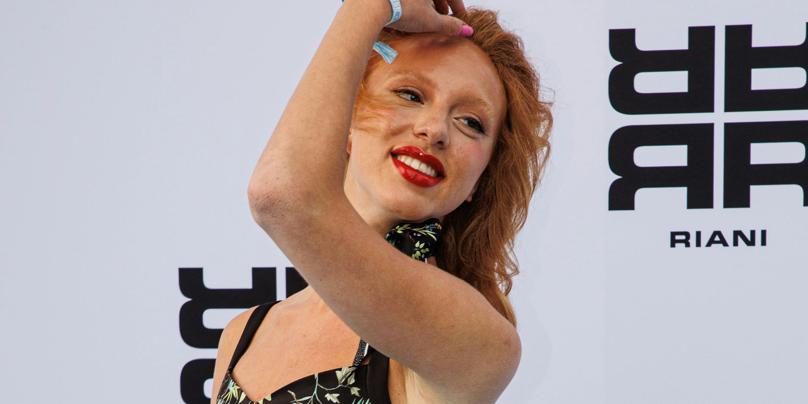 Anna Ermakovas Fans sind von dieser Aktion nicht begeistert.